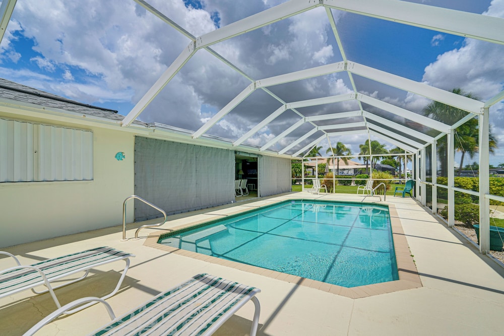 Cape Coral Gem: Patio, Pool & Boat Slip