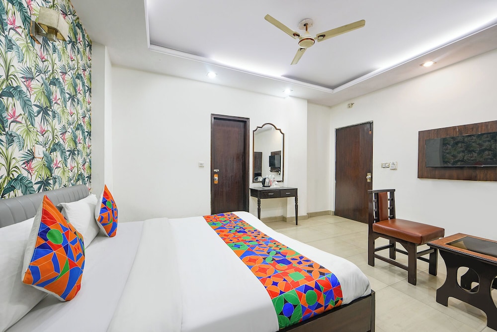 Fabhotel Delhi Darbar