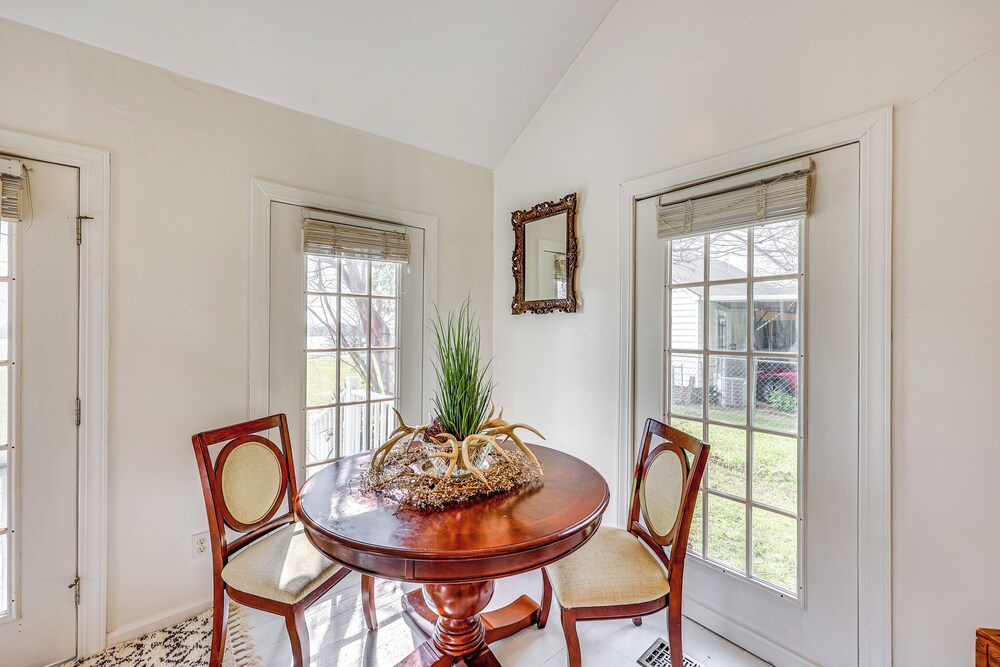 Walk to Lake Chicot: Cottage w/ Yard & Views!