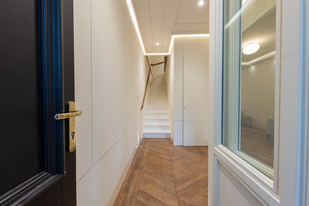 Elegant 5bdrm Townhouse in Camden