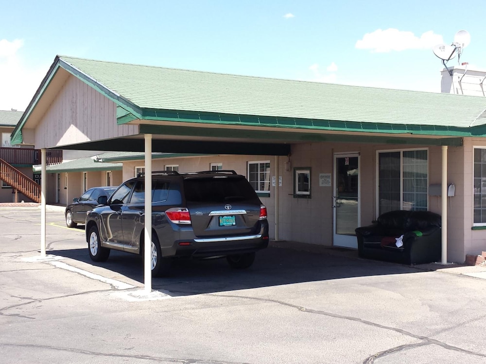 Encore Motel
