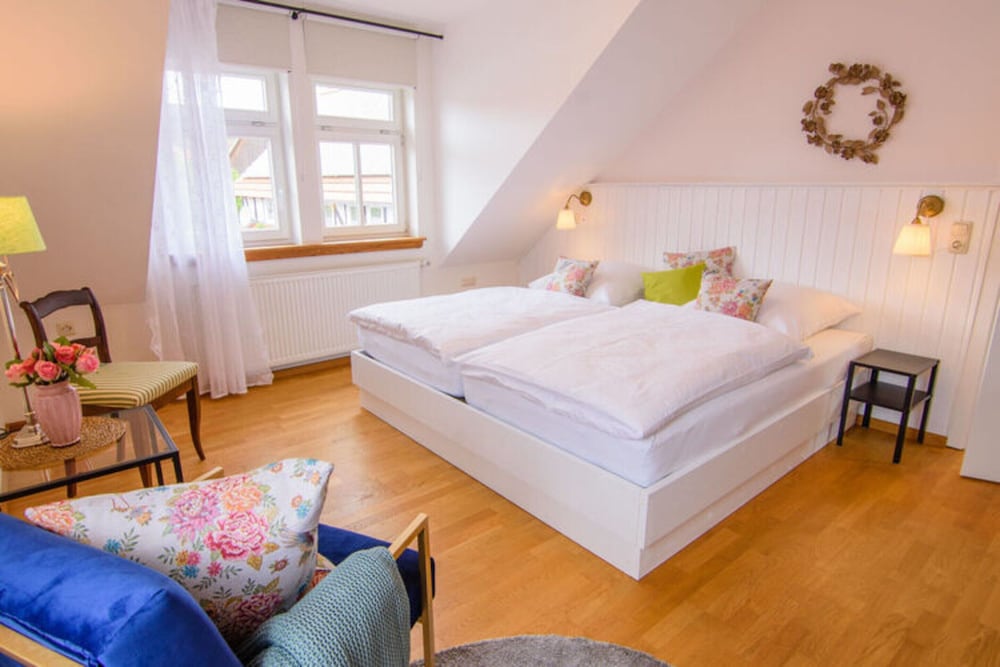 Werts HOF Apartment 2 view 3