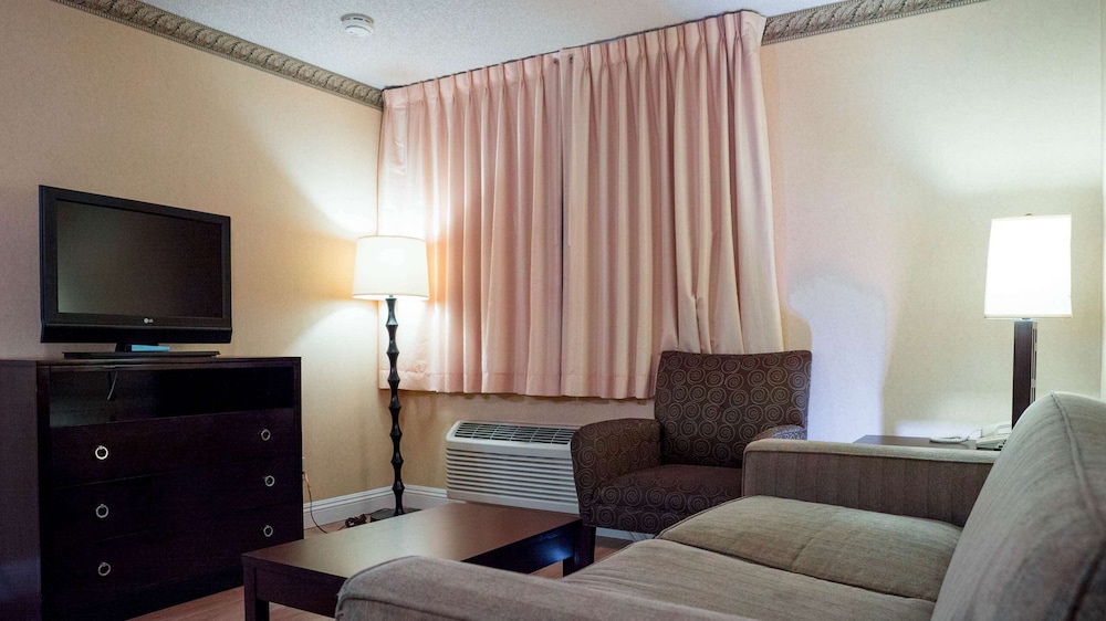 Motel 6 Anaheim Hills