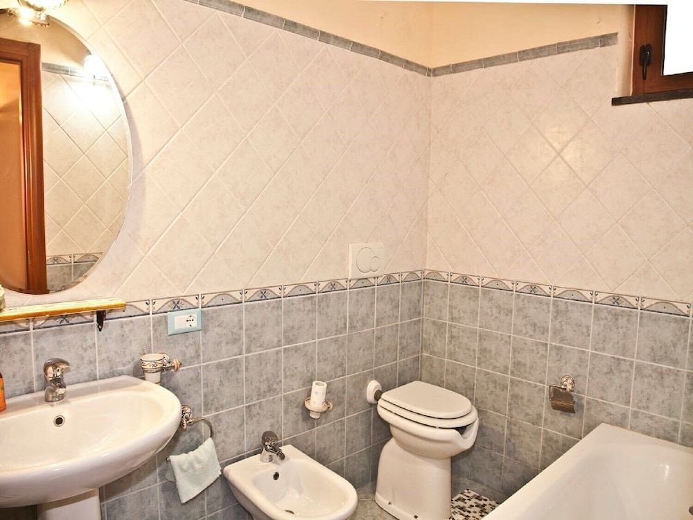 Photo 37