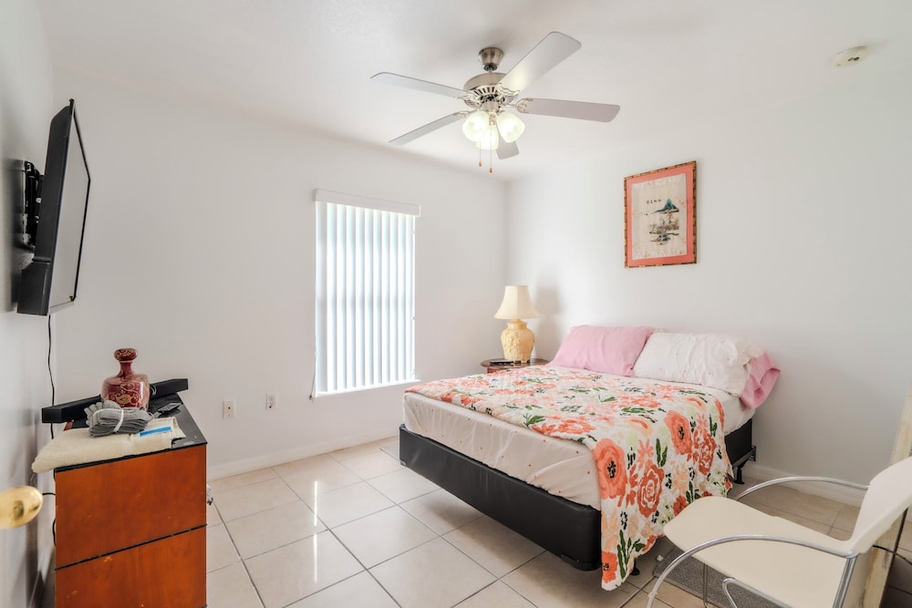 Flint and Kingscrest, LLC - Private Rooms in Shared Home