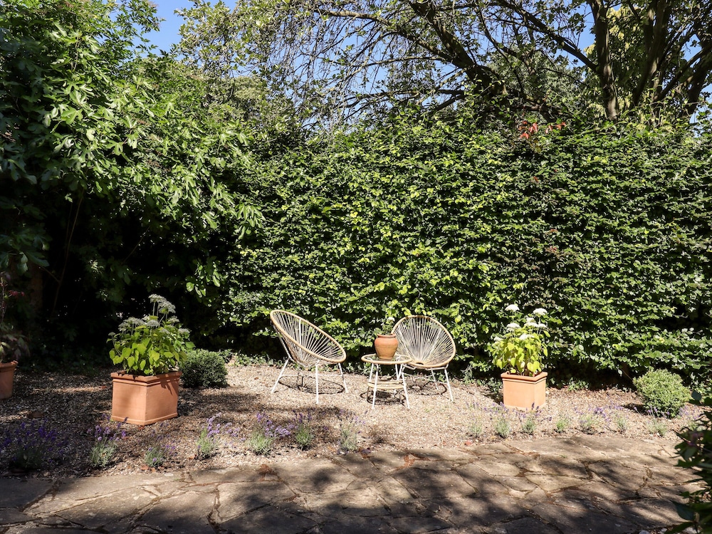 Willow Cottage