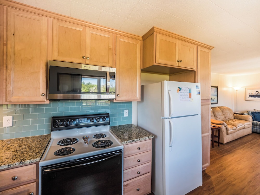 Sunset Bay by Topsail Realty