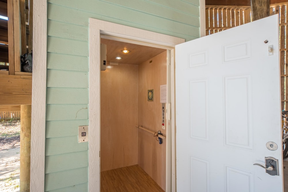 W Ashley 510 5 Bedroom Holiday Home By My Ocean Rentals