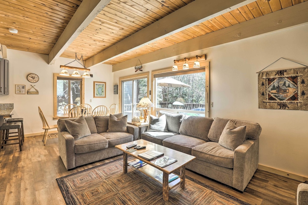 Lake Tahoe Vacations - Incline Village Cabin 3 Mi to Lake Tahoe! - Property Image 1