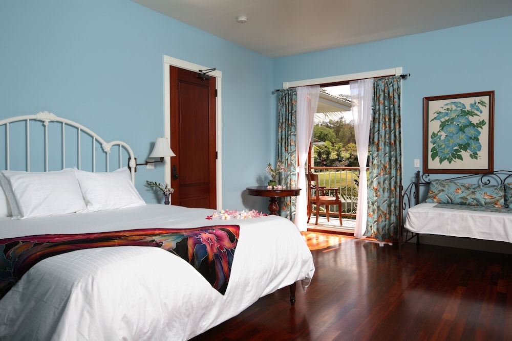 Hawaii Island Retreat view 5