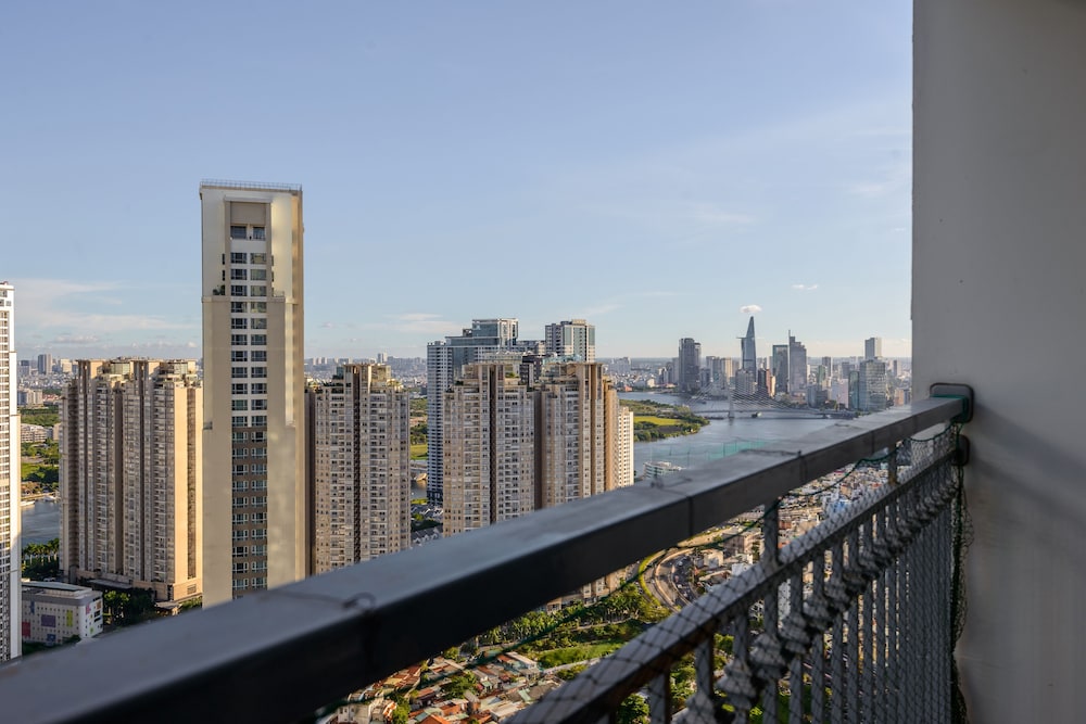 The Celavie Serviced Apartment Landmark