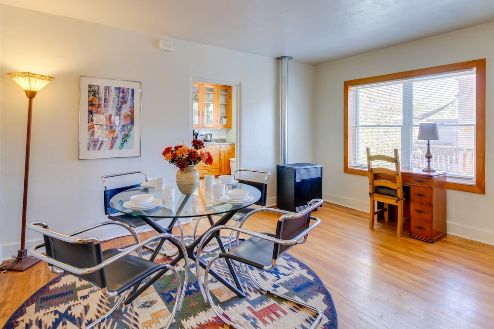 Albuquerque Vacations - Silver Hill Apartment Near UNM Campus! - Property Image 13