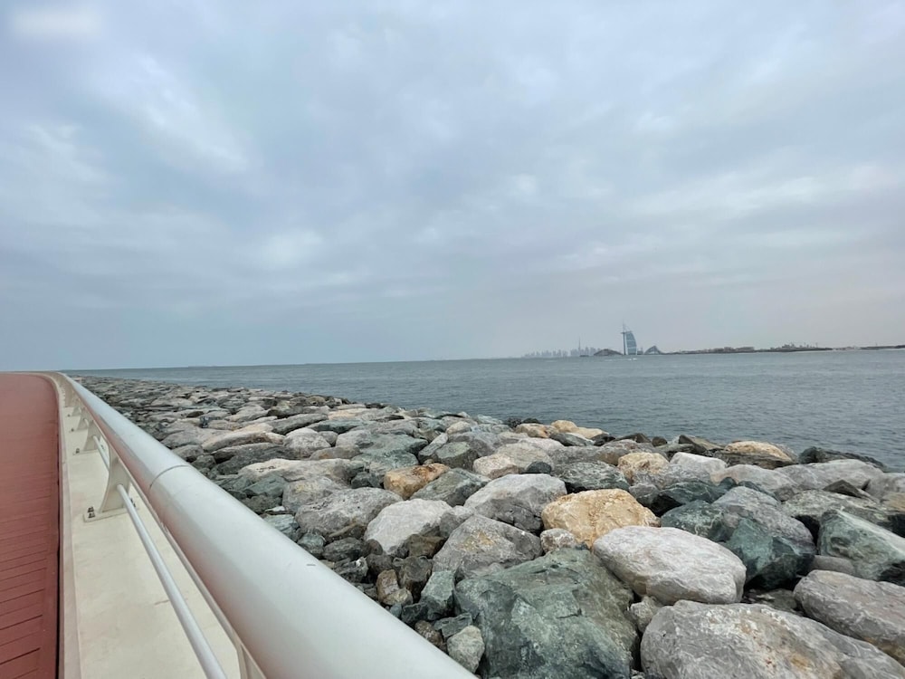 Sea View Super Luxurious Resort at Palm