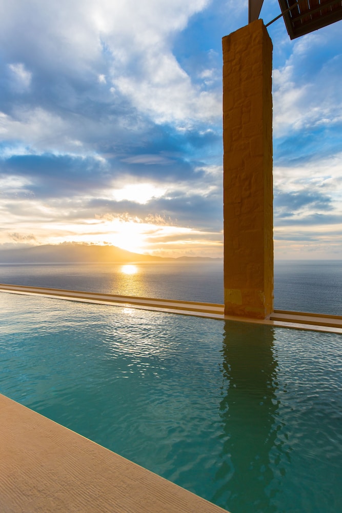 Villa Athina