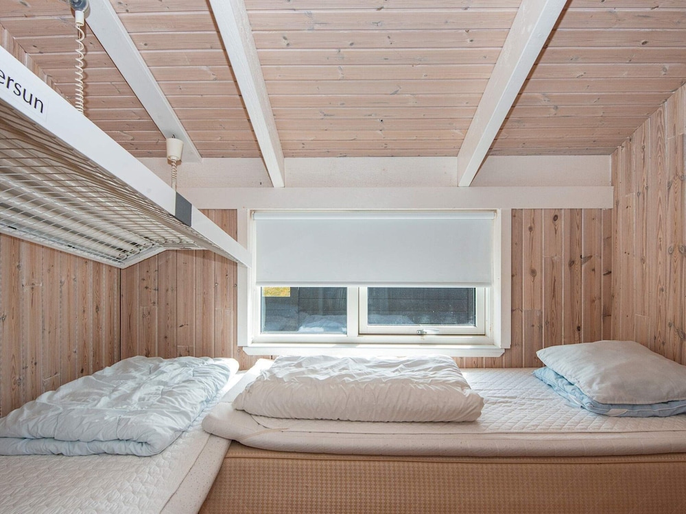 Cozy Holiday Home in RingkÃ¸bing near Fishing view 4