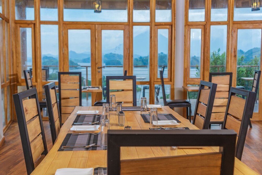 NDERE ECHIFUUHA RESORT
