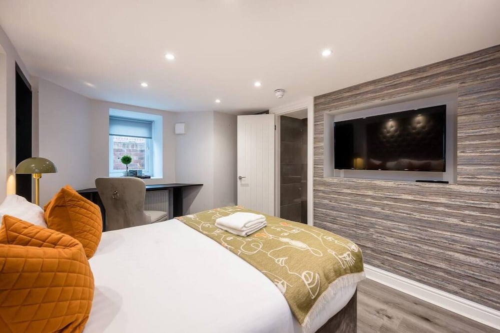 Host Apartments The Kensington Townhouse