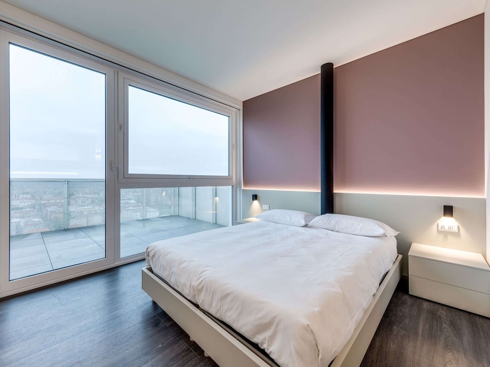Attractive Apartment in Venice near Mestre Town Center view 2