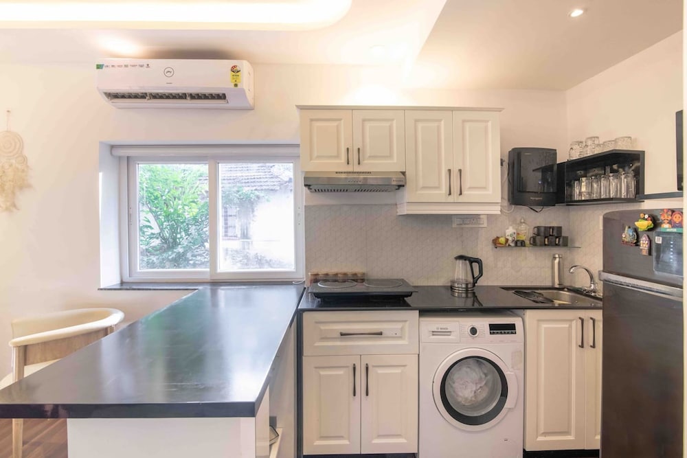 1BR in Calangute Near Top Attractions and Beaches