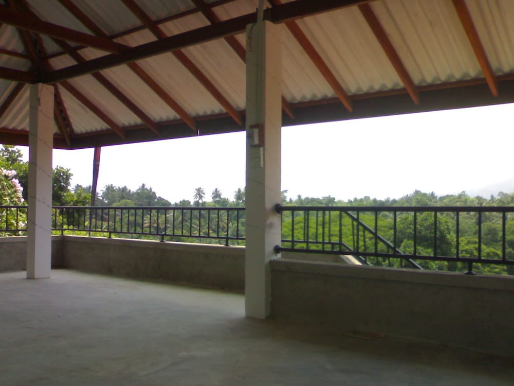 Lanka Villas Holiday Resort