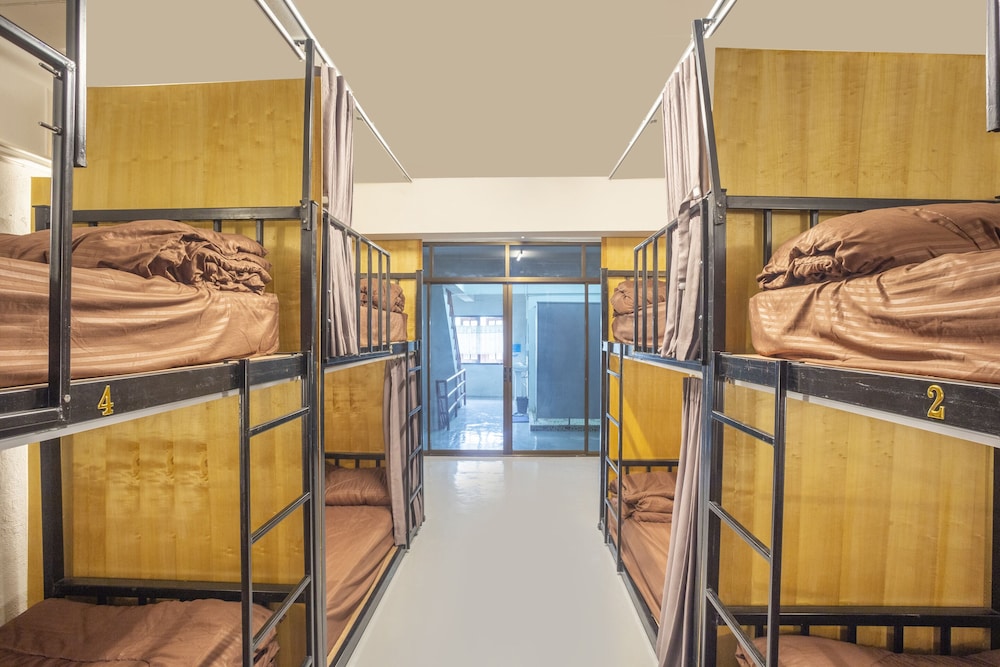 OYO 723 Lamphun Hostel