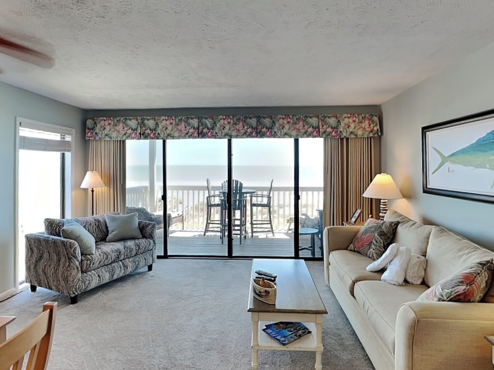 Sea Colony by Carolina Retreats