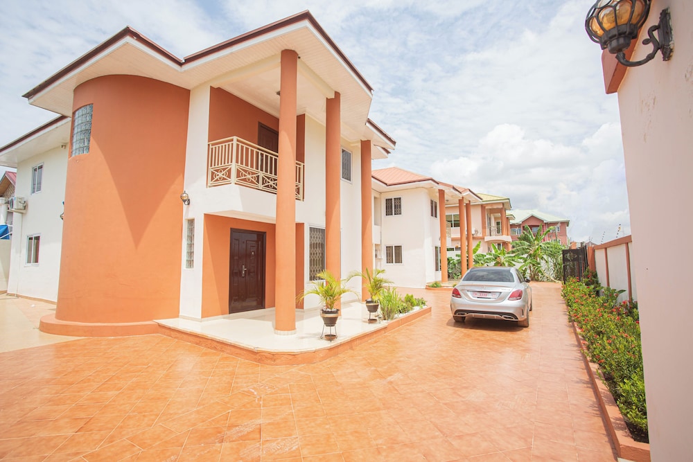 Accra Luxury Apartment at East Legon