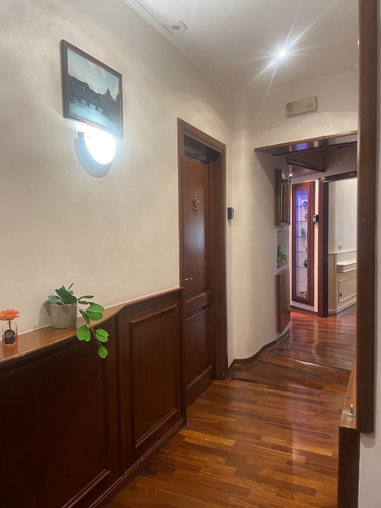 Dama Opera Elegantia Rooms