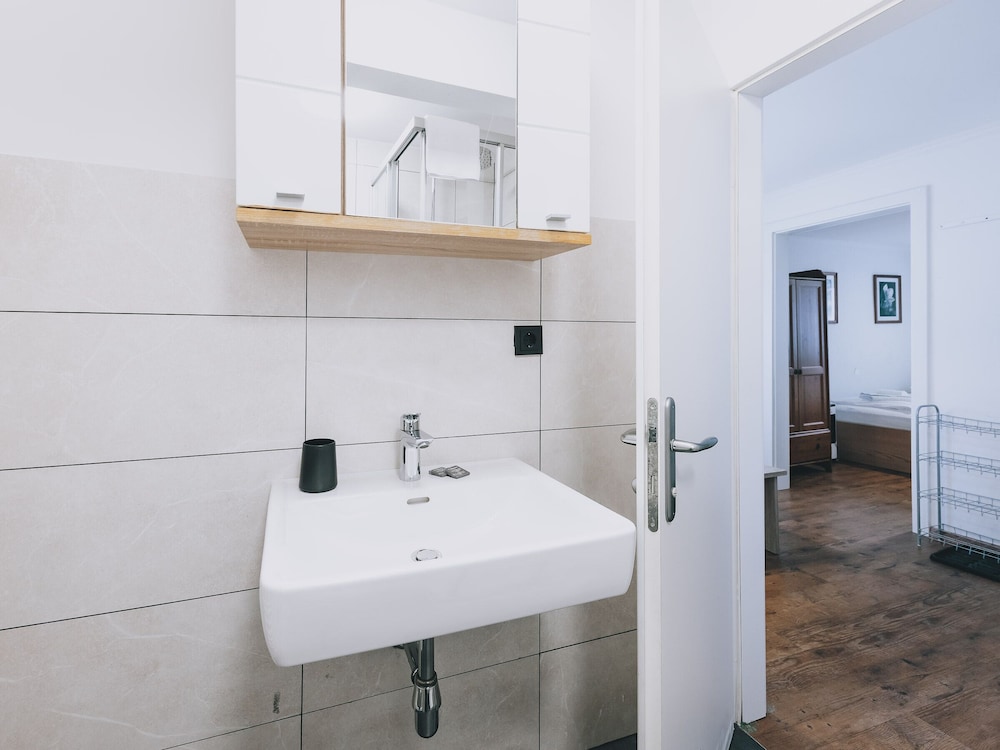 Areit Apartments - Top 1