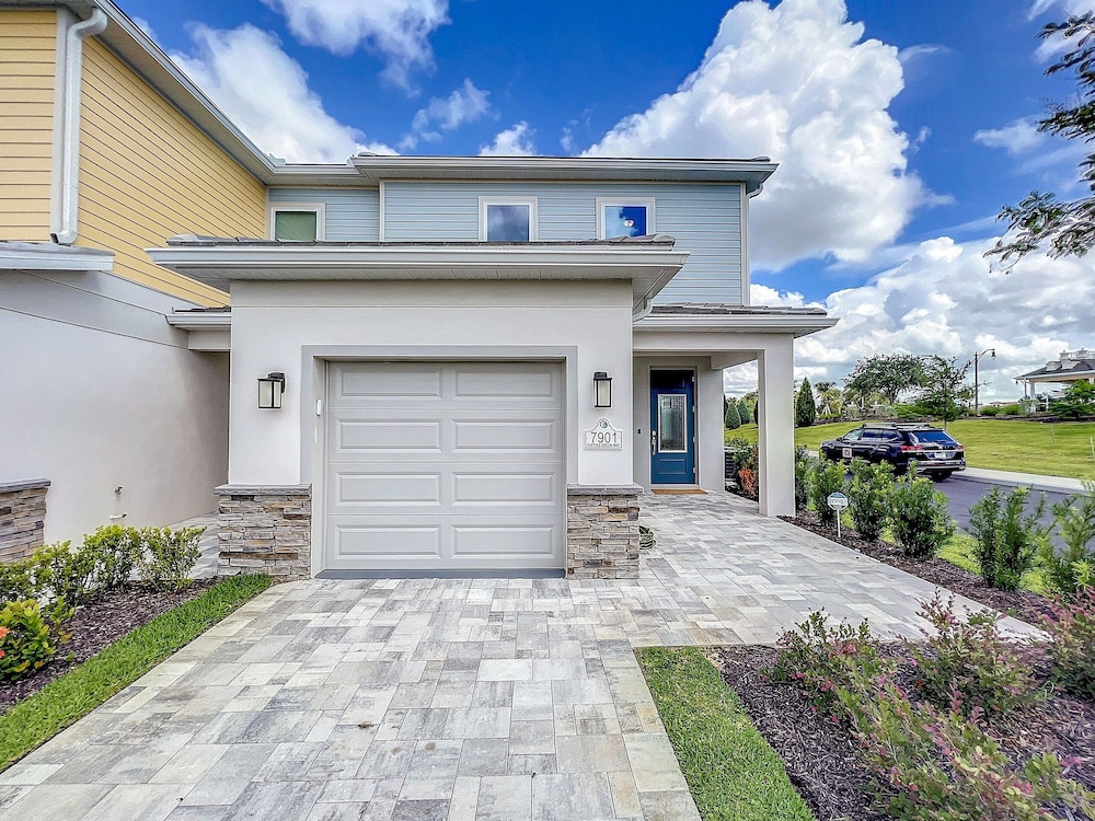 Reunion 3BR Villa Near Disney + Pool Access
