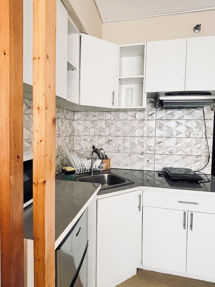 A Tranquil Hideaway in the City 332