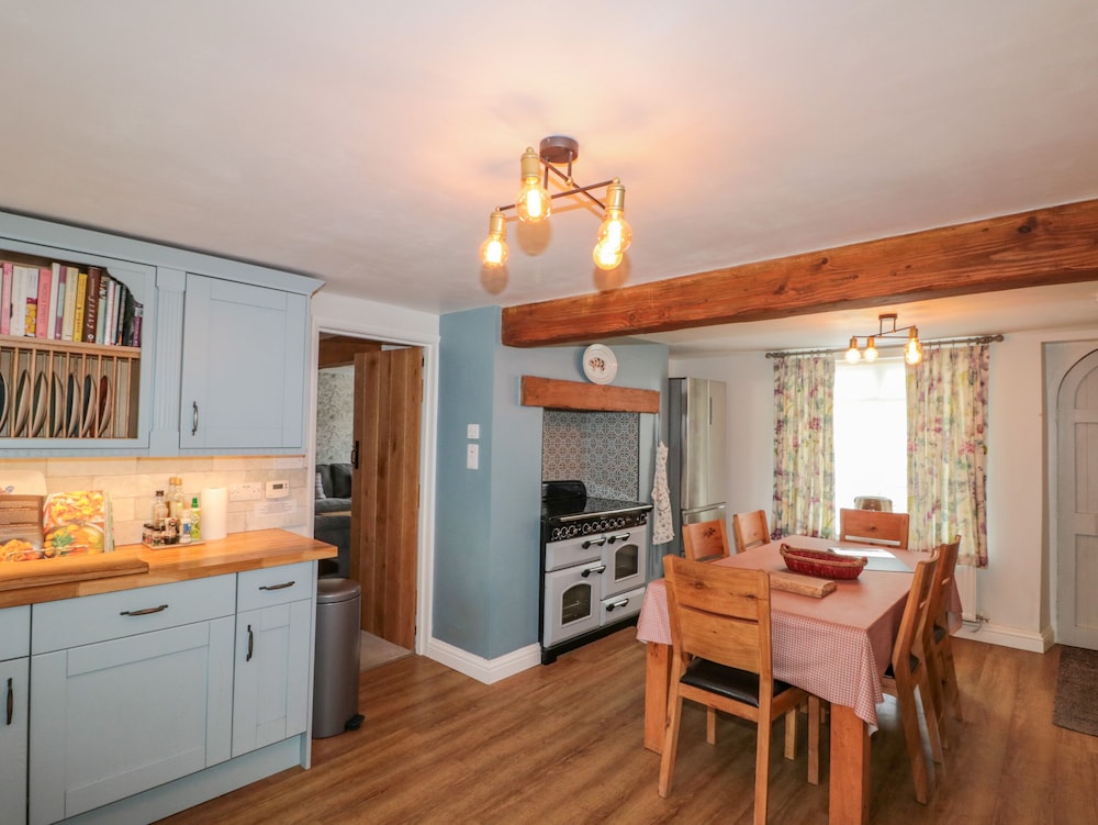 5 Rosedale Abbey