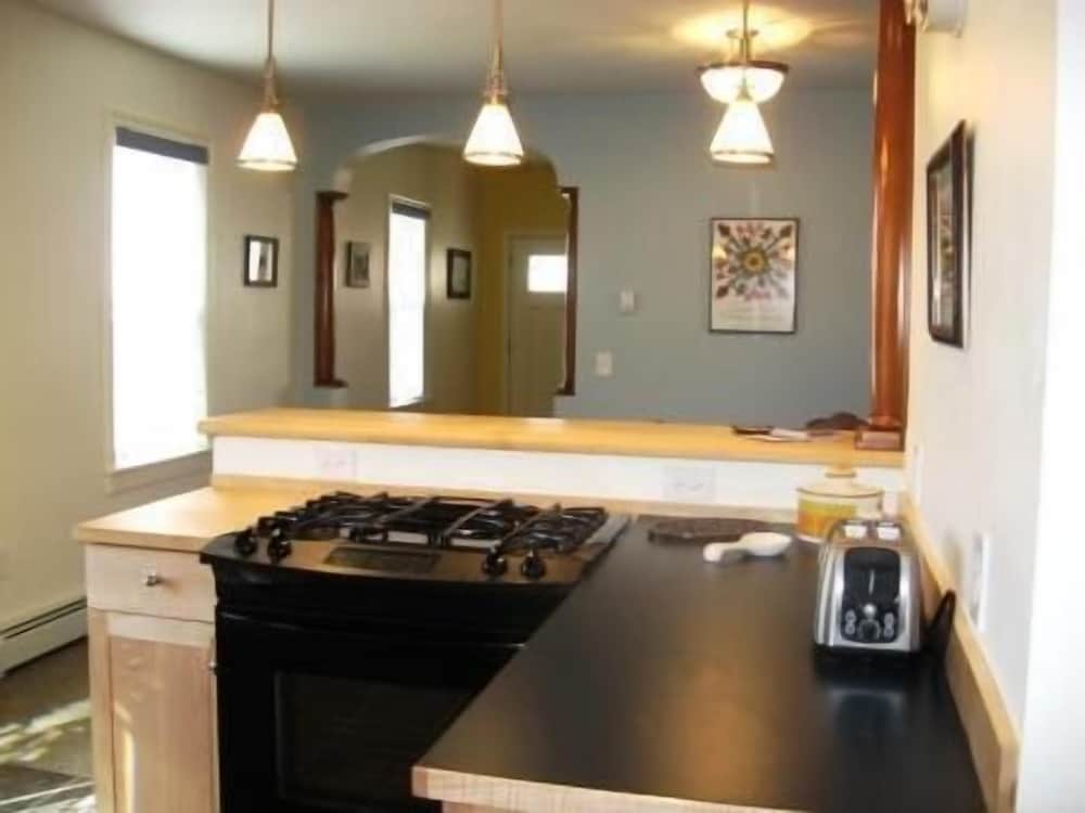 Dunwell Cottage 2 Bedroom Holiday Home By Pinon Vacation Rentals Cottage
