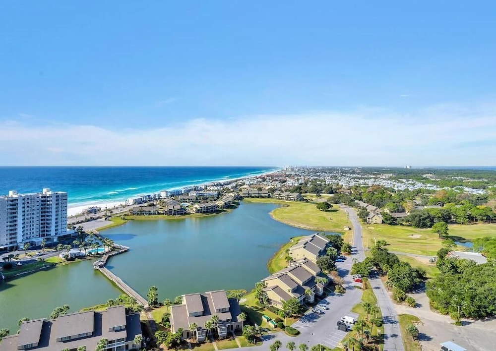 Ariel Dunes II 2204