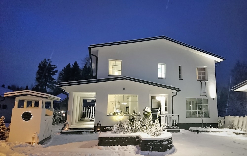 Villa Jokivarsi B&B