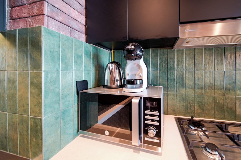 PVH - Modern Edgy 1BR - Downtown Views