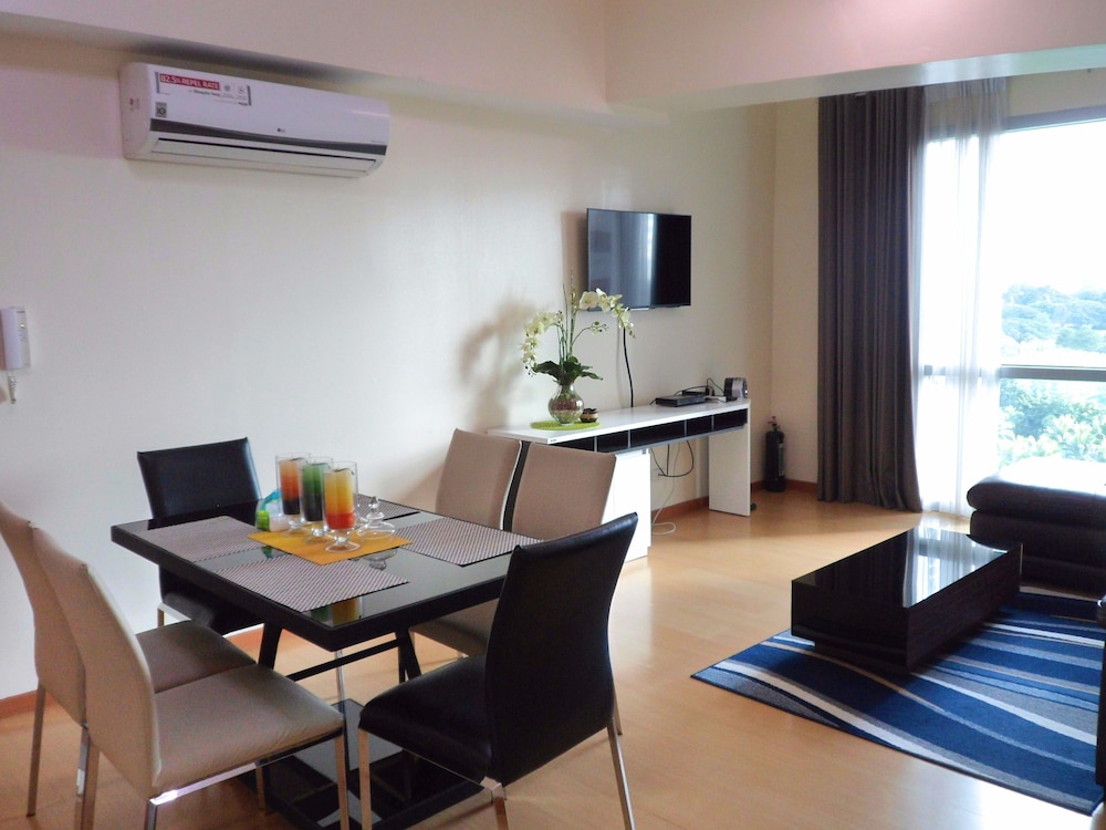 Avant Apartments At The Fort