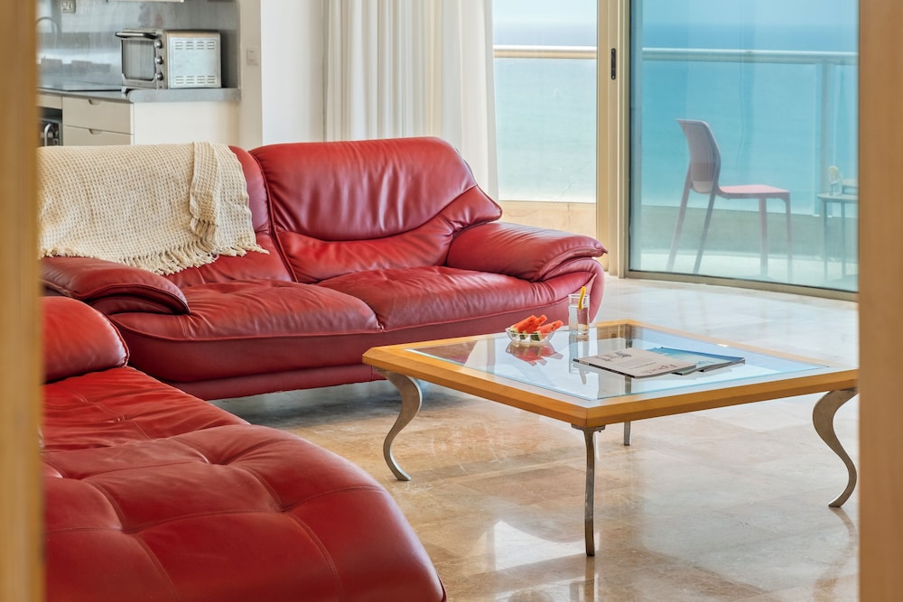 HaCarmel Beach Penthouse by Sea N Rent