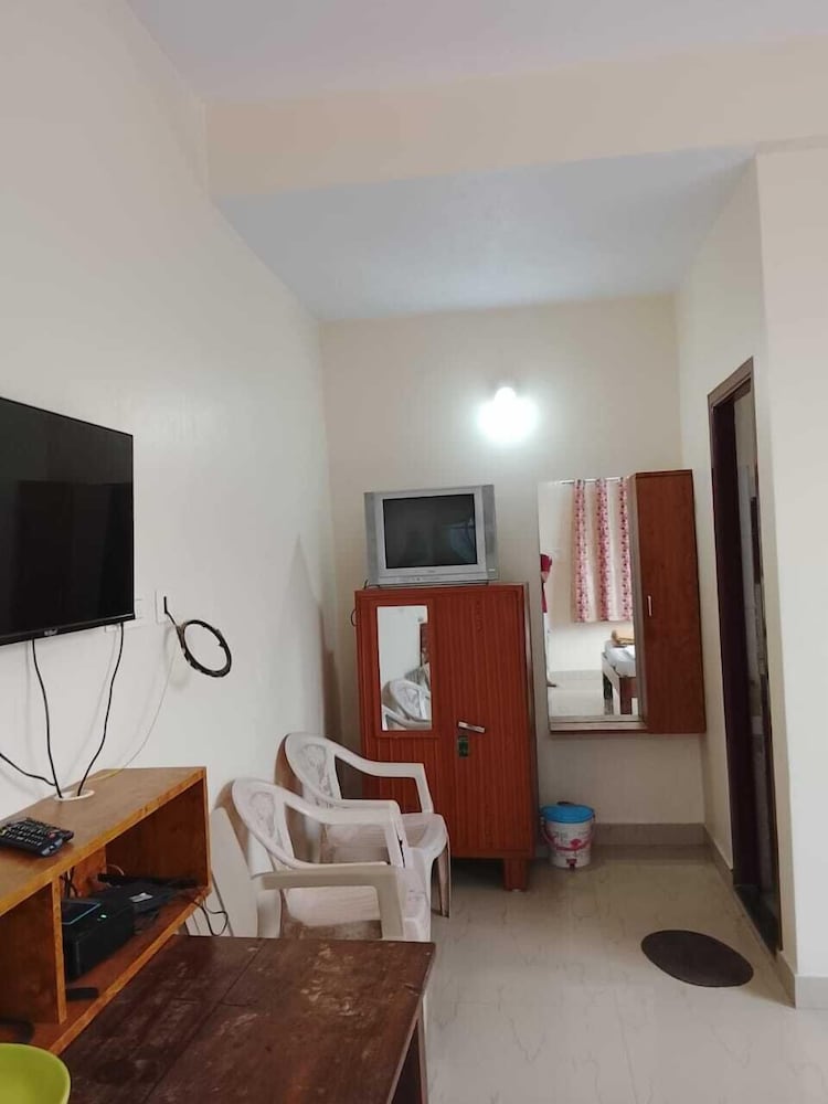 SOHAN BOARDING AND LODGING