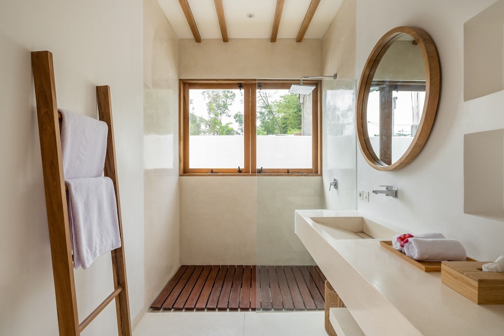 Mr Mrs W Bingin by Alfred in Bali - Brand NEW 3BR Tropical Villa Near Bingin Beach