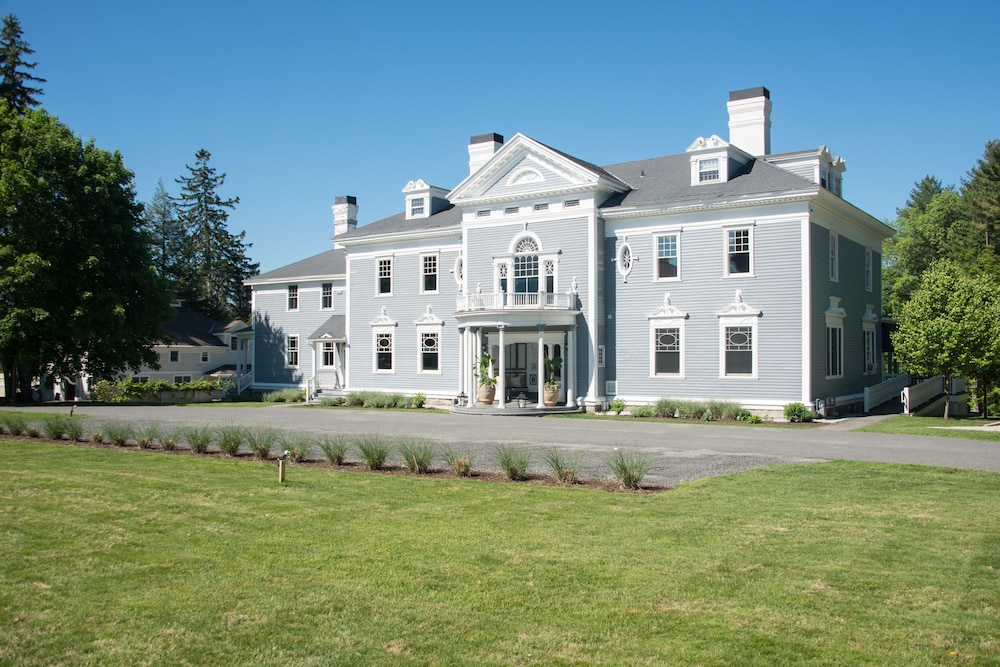 Lenox Vacations - Kemble Inn - Property Image 28