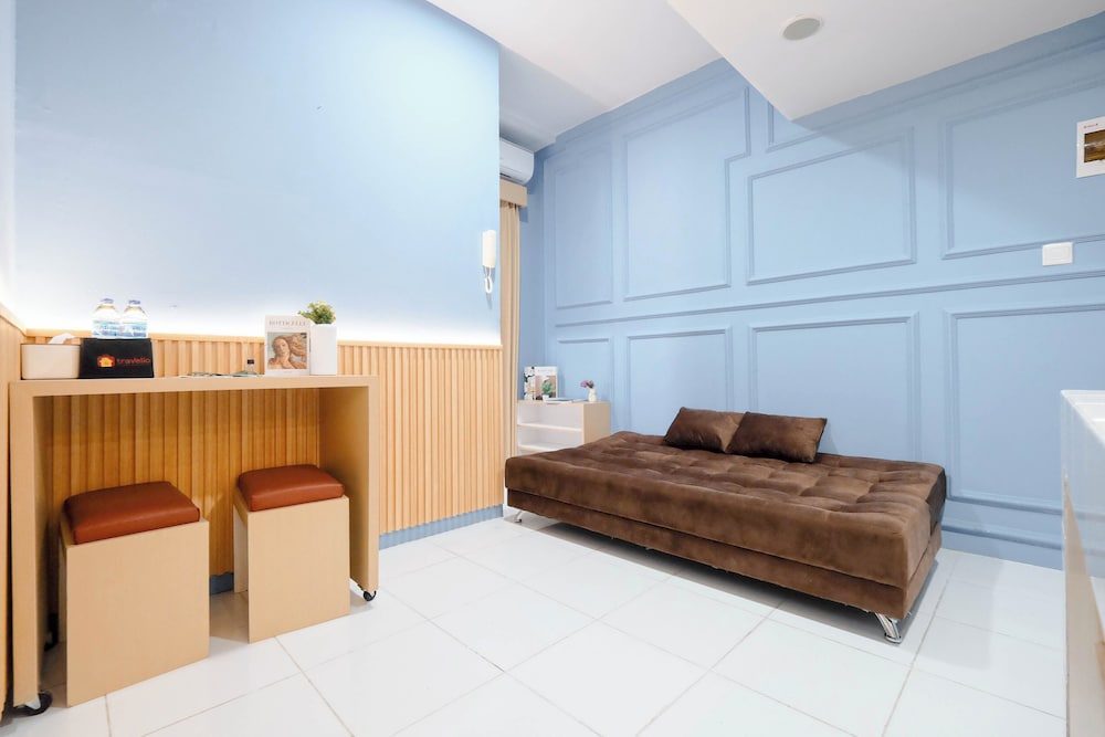 Blue Toned 1Br Apartment At Tokyo Riverside Pik 2