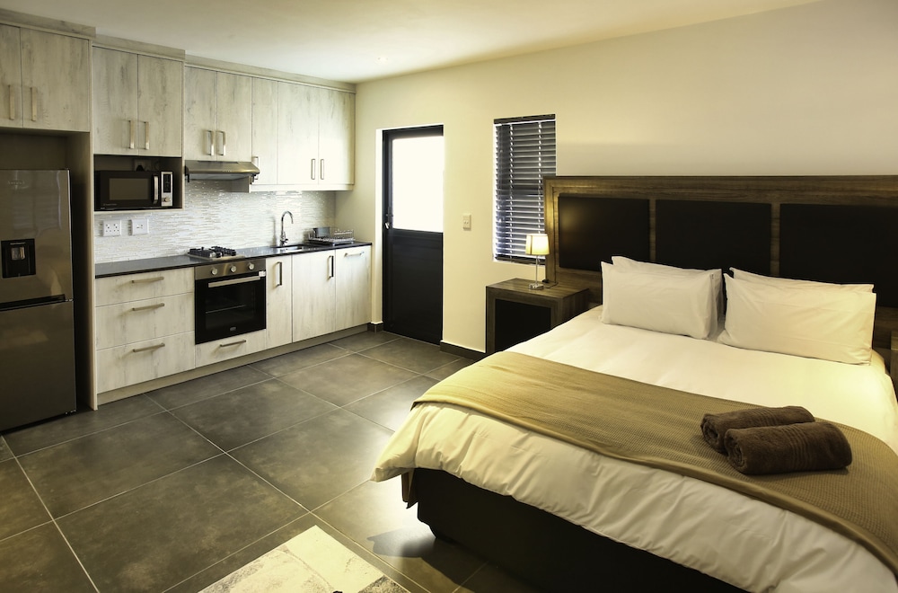 Dalton's, Langebaan 10-sleeper view 3