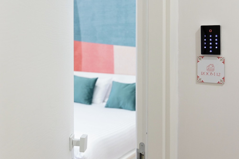City Rooms 74