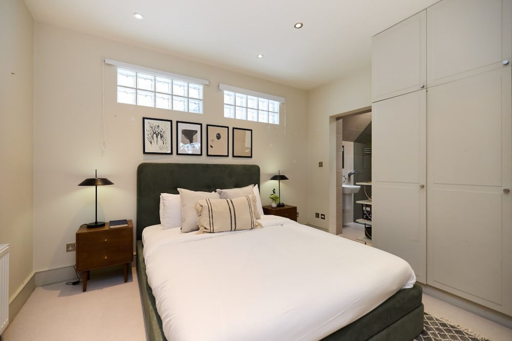 The Fulham Wharf - Glamorous 2bdr Flat With Garden