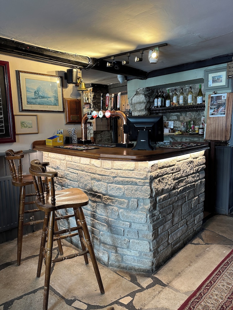 Red Lion