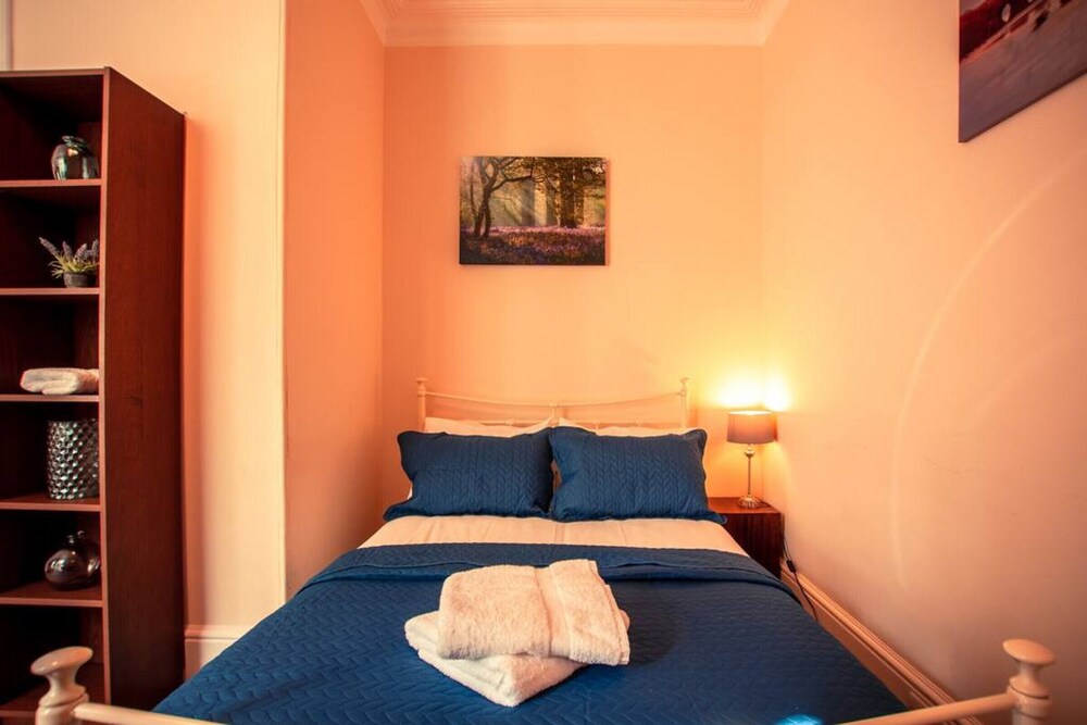 Magdalen House - Stunning Spacious Apartment in the Heart of Dundee view 5