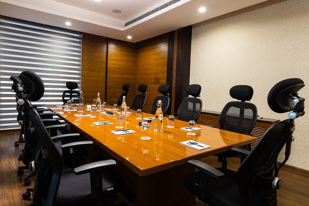 meeting & event spaces