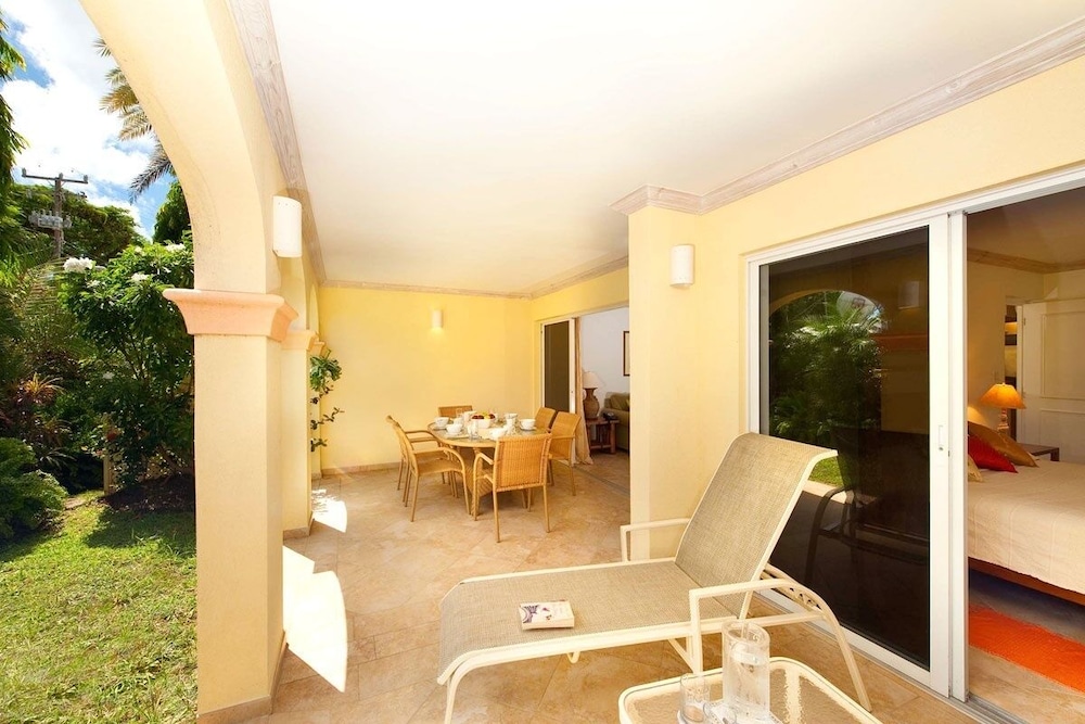 Modern 2-bed Apt Near Beach In St. Lawrence Gap 2 Bedroom Apts by Bluescape