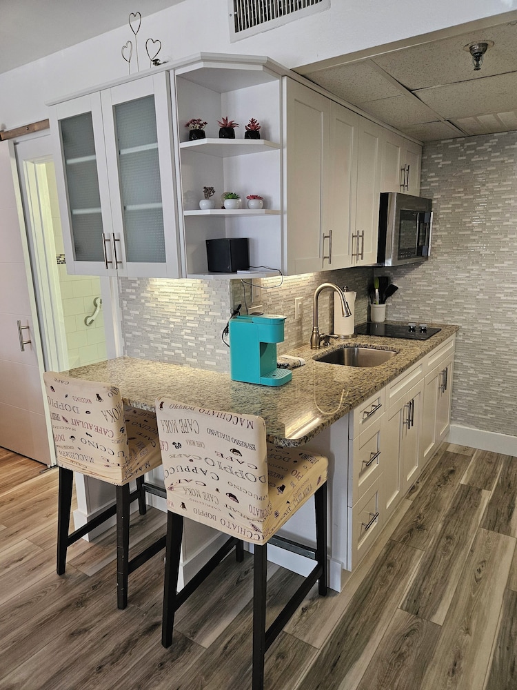 Premium Condos near Universal Studios